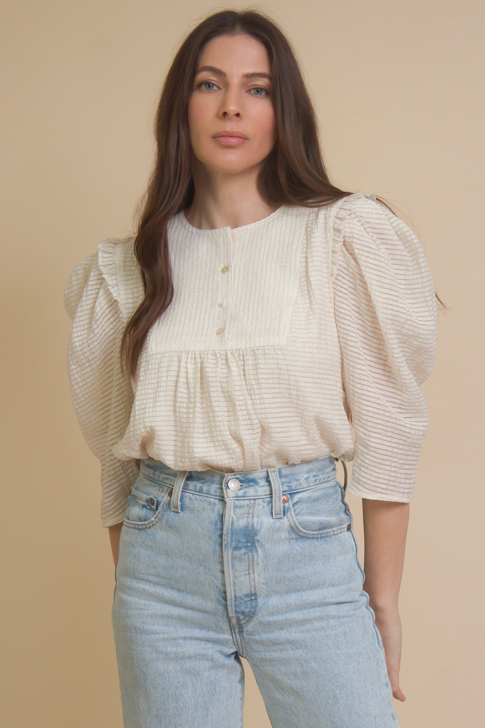 Current Air textured puff sleeve blouse, in off white.