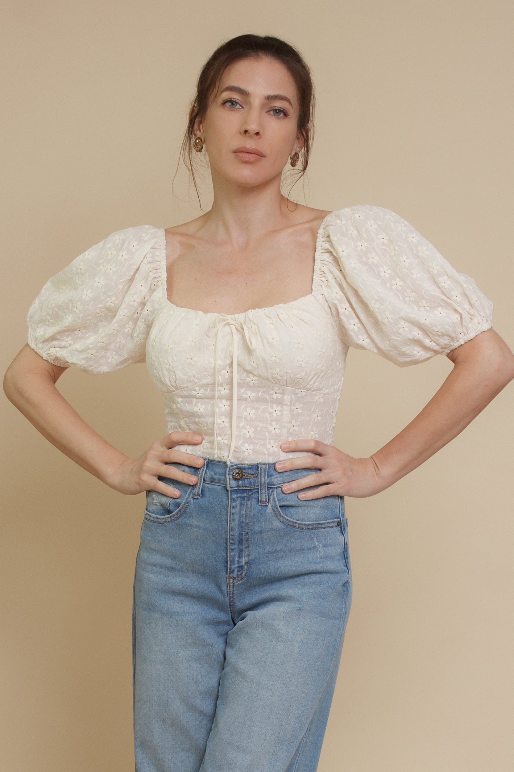 Embroidered eyelet floral, puff sleeve peasant top, in ivory.