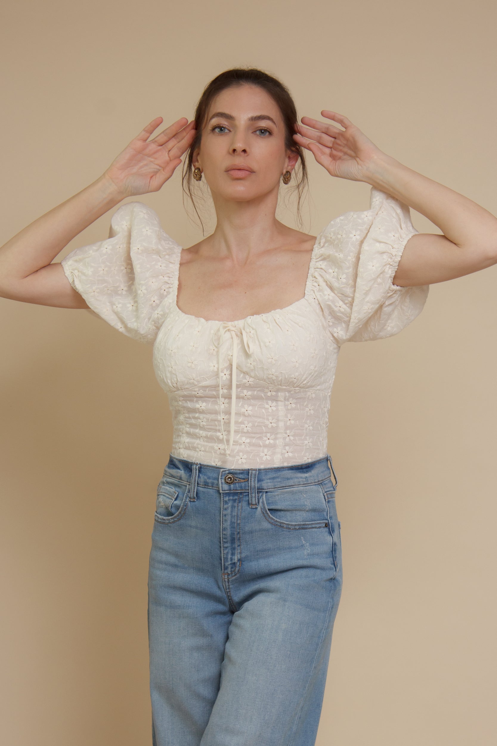 Embroidered eyelet floral, puff sleeve peasant top, in ivory.
