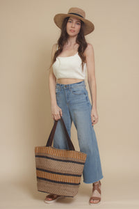 Jute tote bag, in mustard.