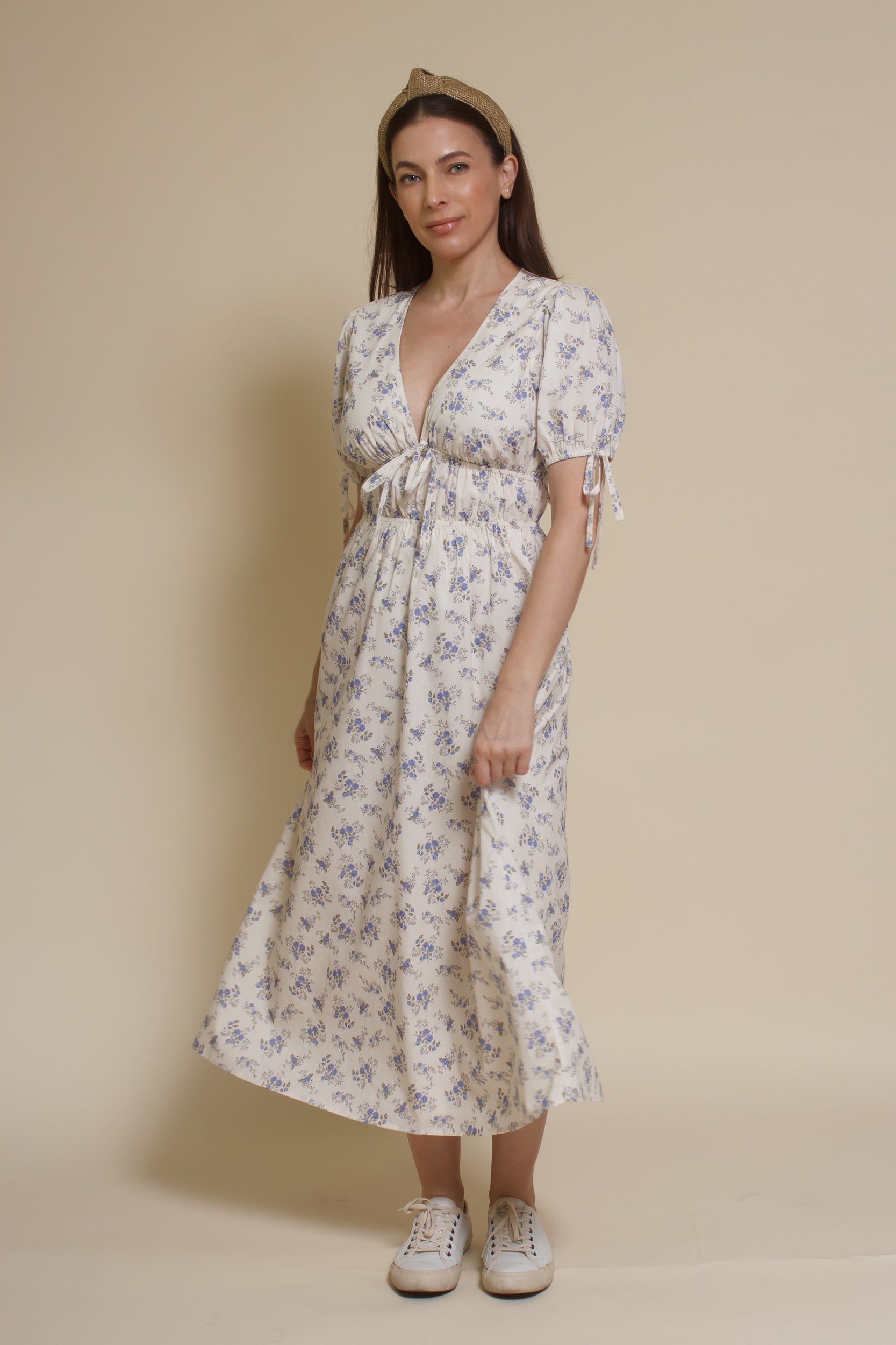 Storia short sleeve smocked midi dress, in blue floral.