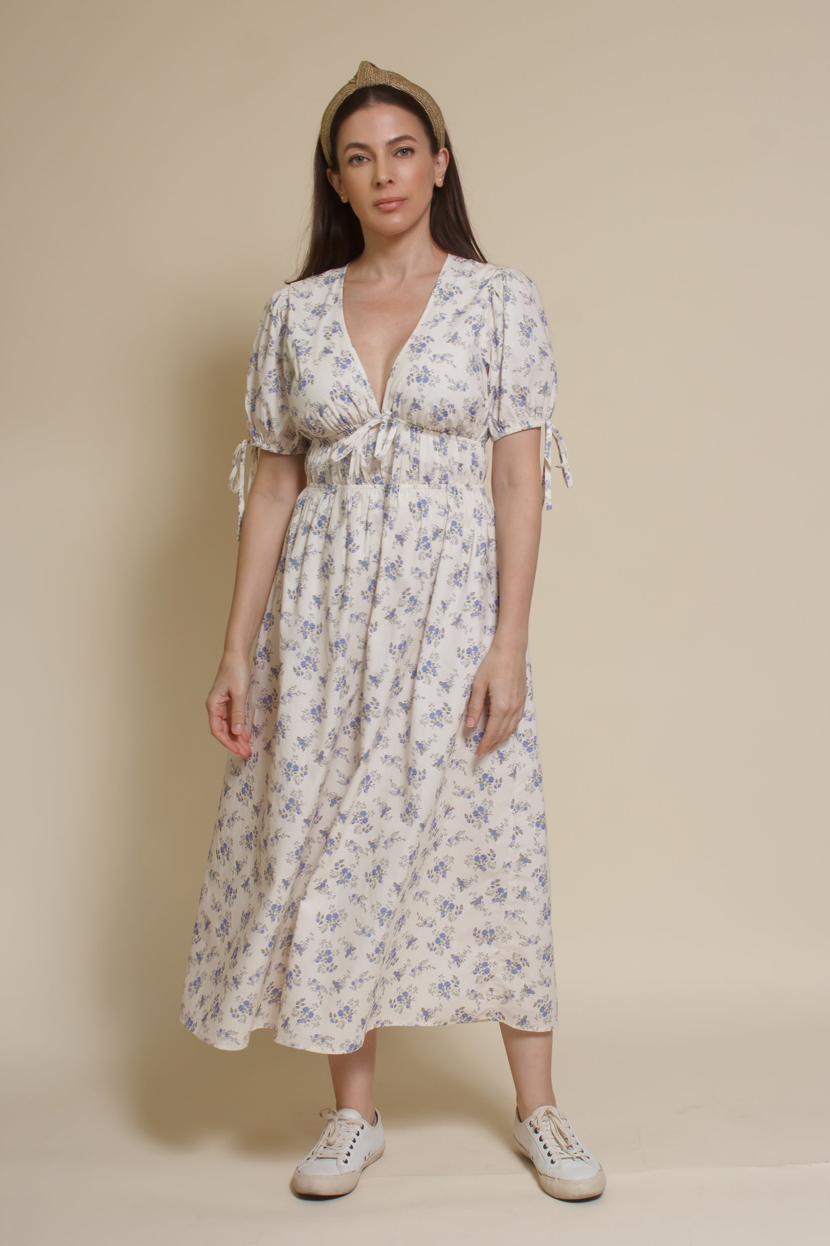 Storia short sleeve smocked midi dress, in blue floral.