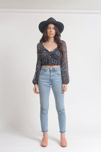 Floral puff sleeve crop top. Image 5