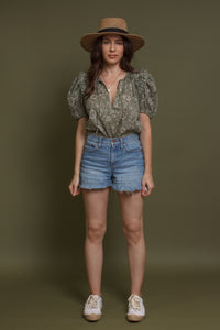 Floral print puff sleeve cotton blouse, in olive. Image 14