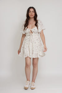 Floral mini dress, with flutter sleeves, in pink cream. Image 14