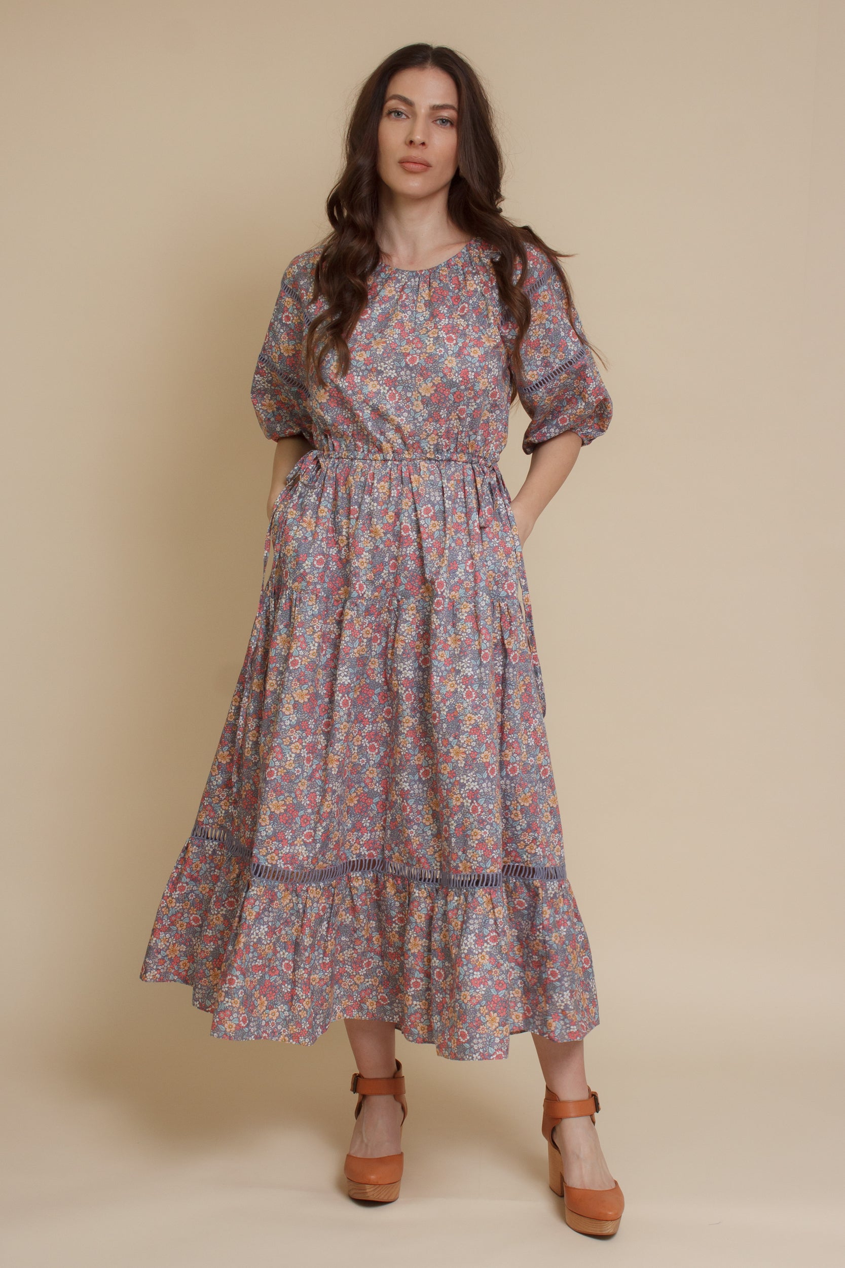 Floral puff sleeve midi dress, in light purple.