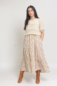 Jacquard sweater top with puff sleeves, in natural. Image
