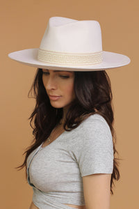 Olive & Pique// Felt rancher hat with band, in Ivory. Image 4