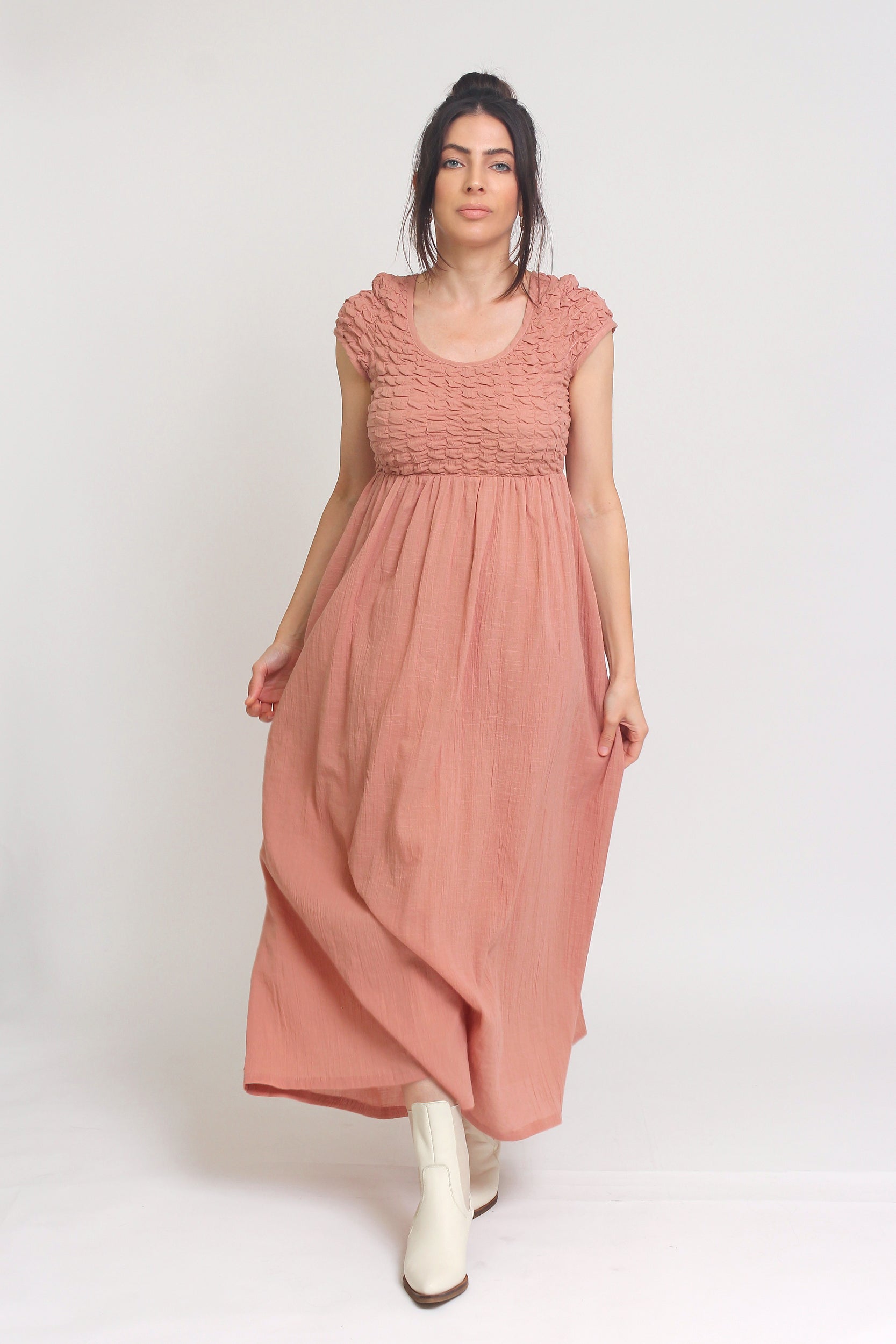 Listicle Babydoll Smocked Maxi Dress – Franklin Sunset