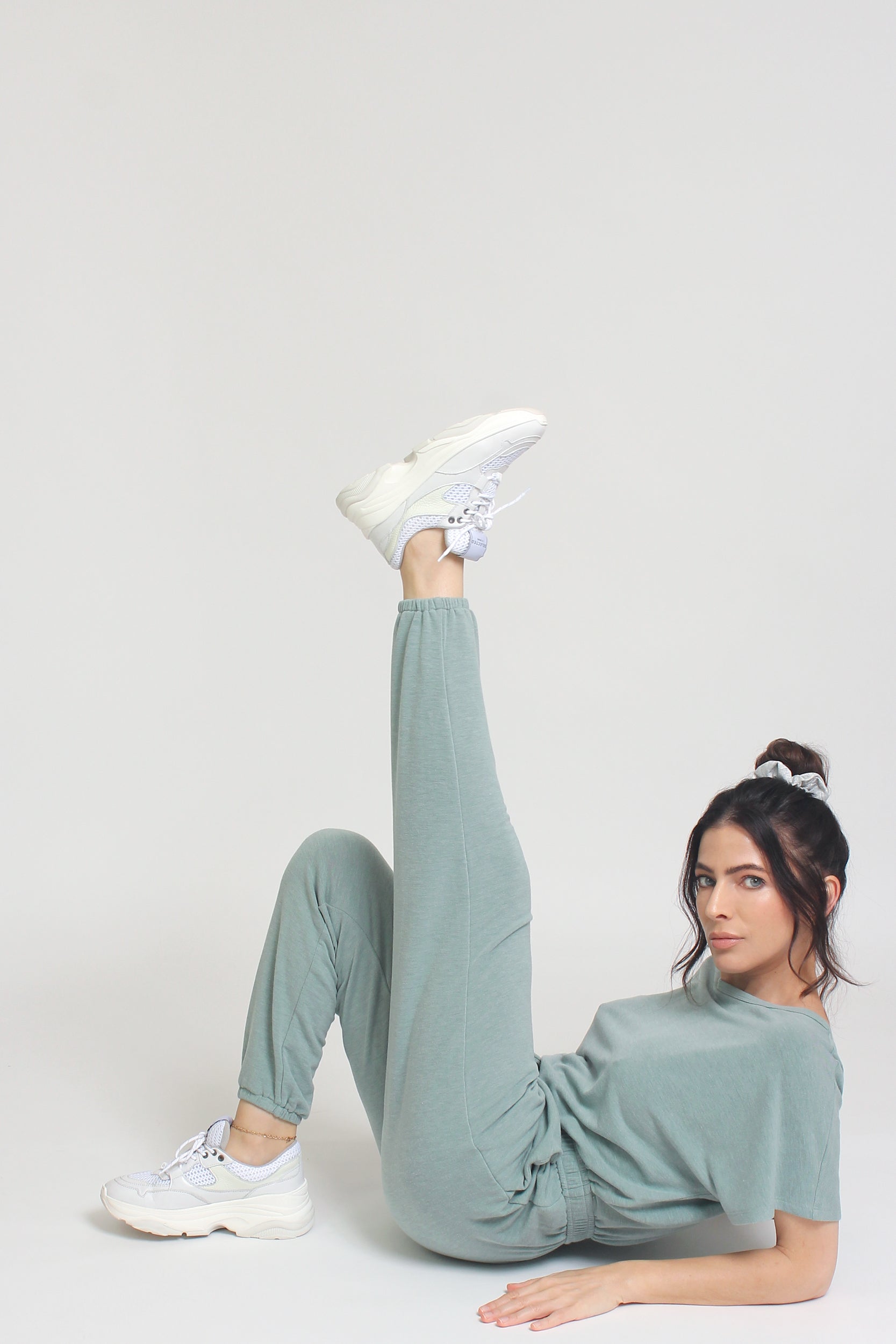 Terry cloth jogger jumpsuit, in Iceberg Green. Image 5