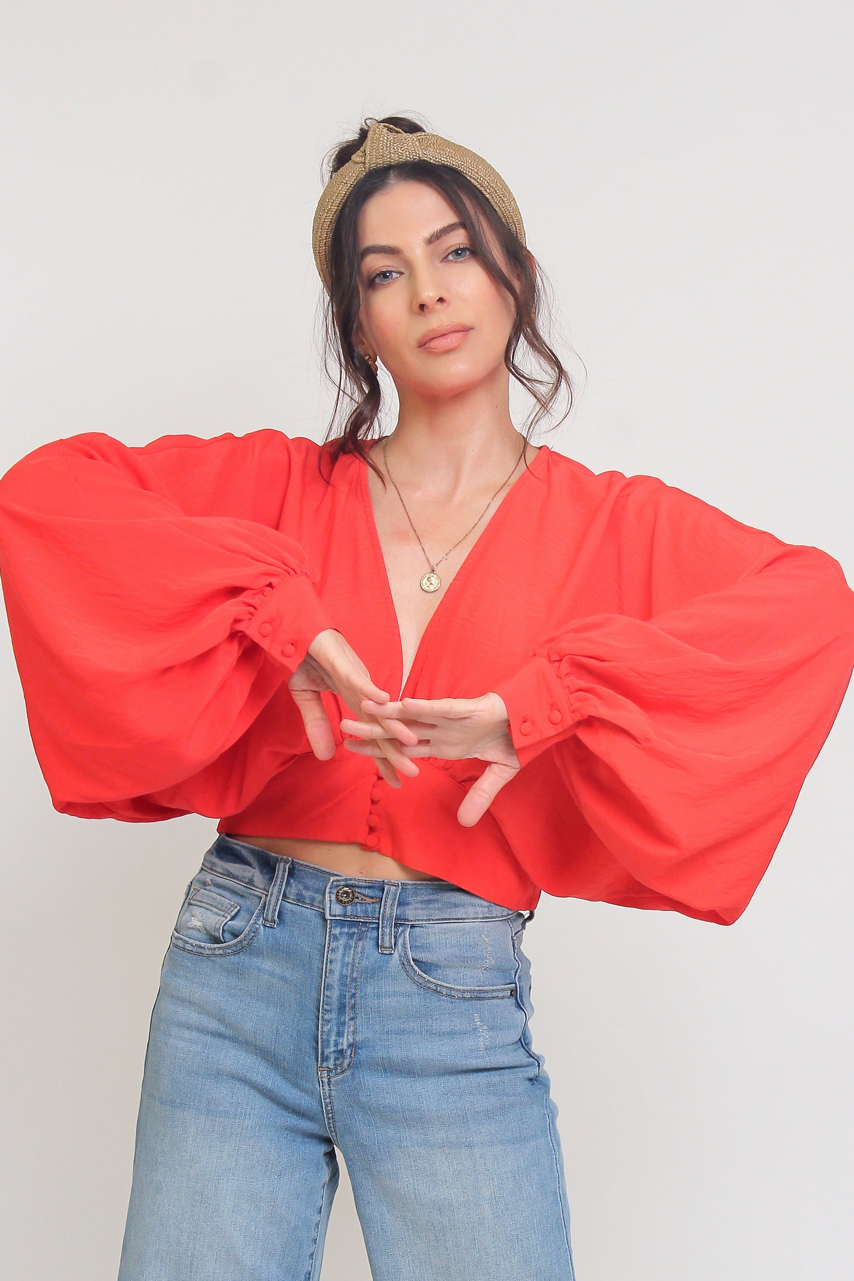 Balloon sleeve cropped blouse, in tomato.