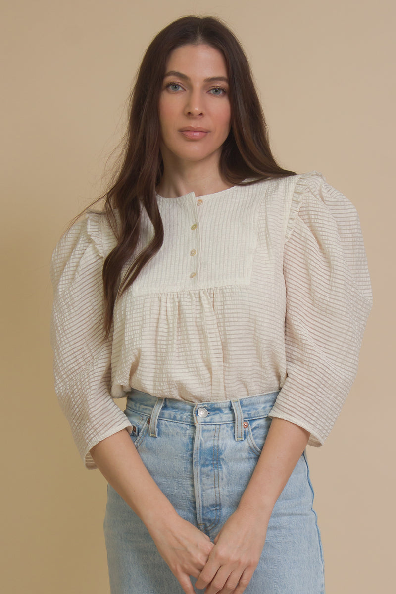 Current Air textured puff sleeve blouse, in off white.