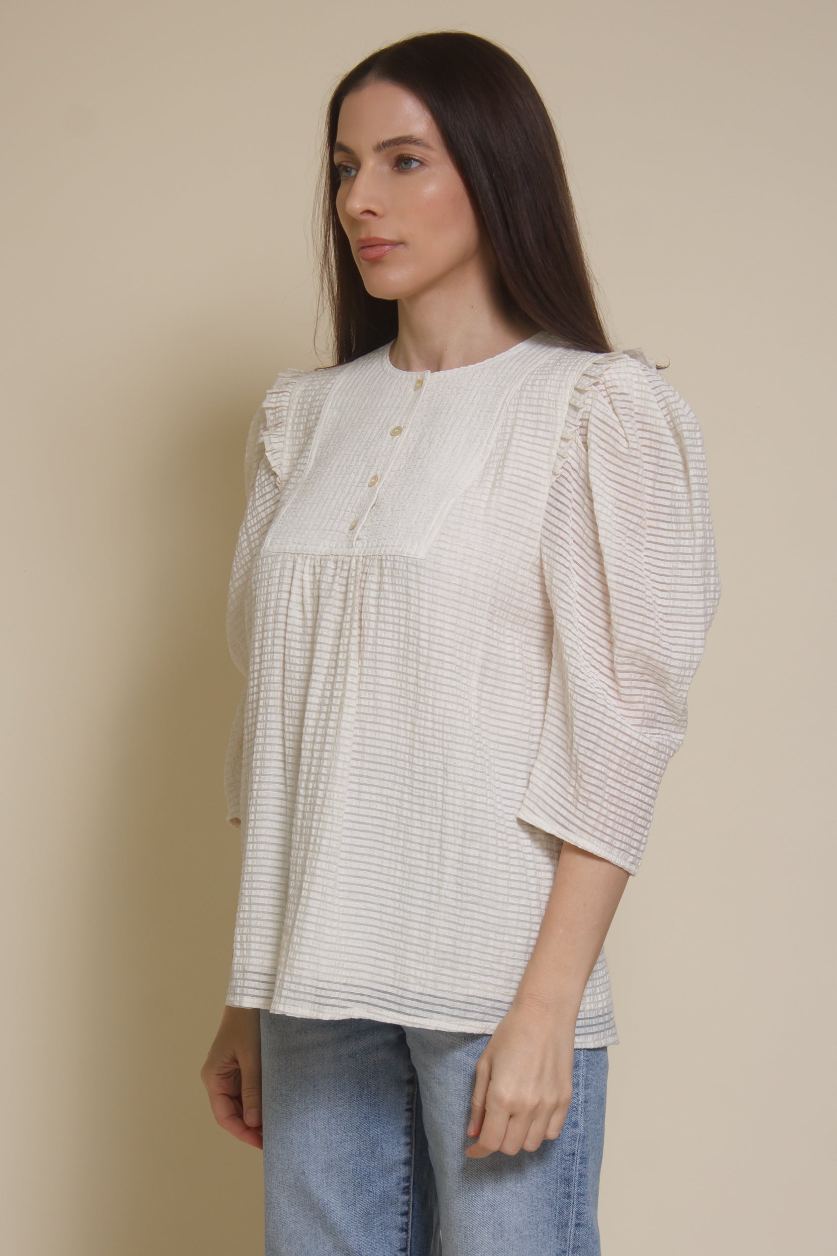 Current Air textured puff sleeve blouse, in off white.