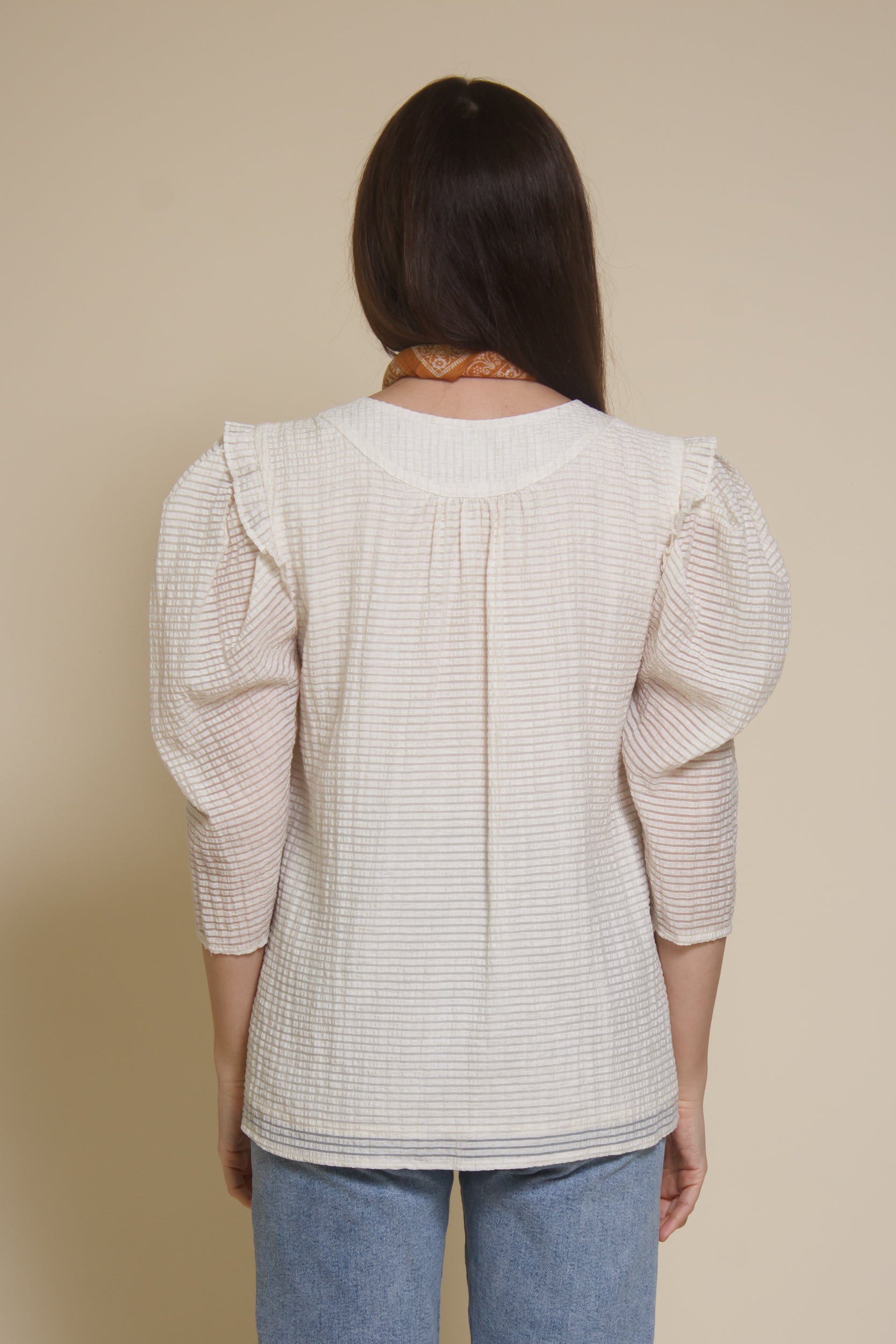 Current Air textured puff sleeve blouse, in off white.