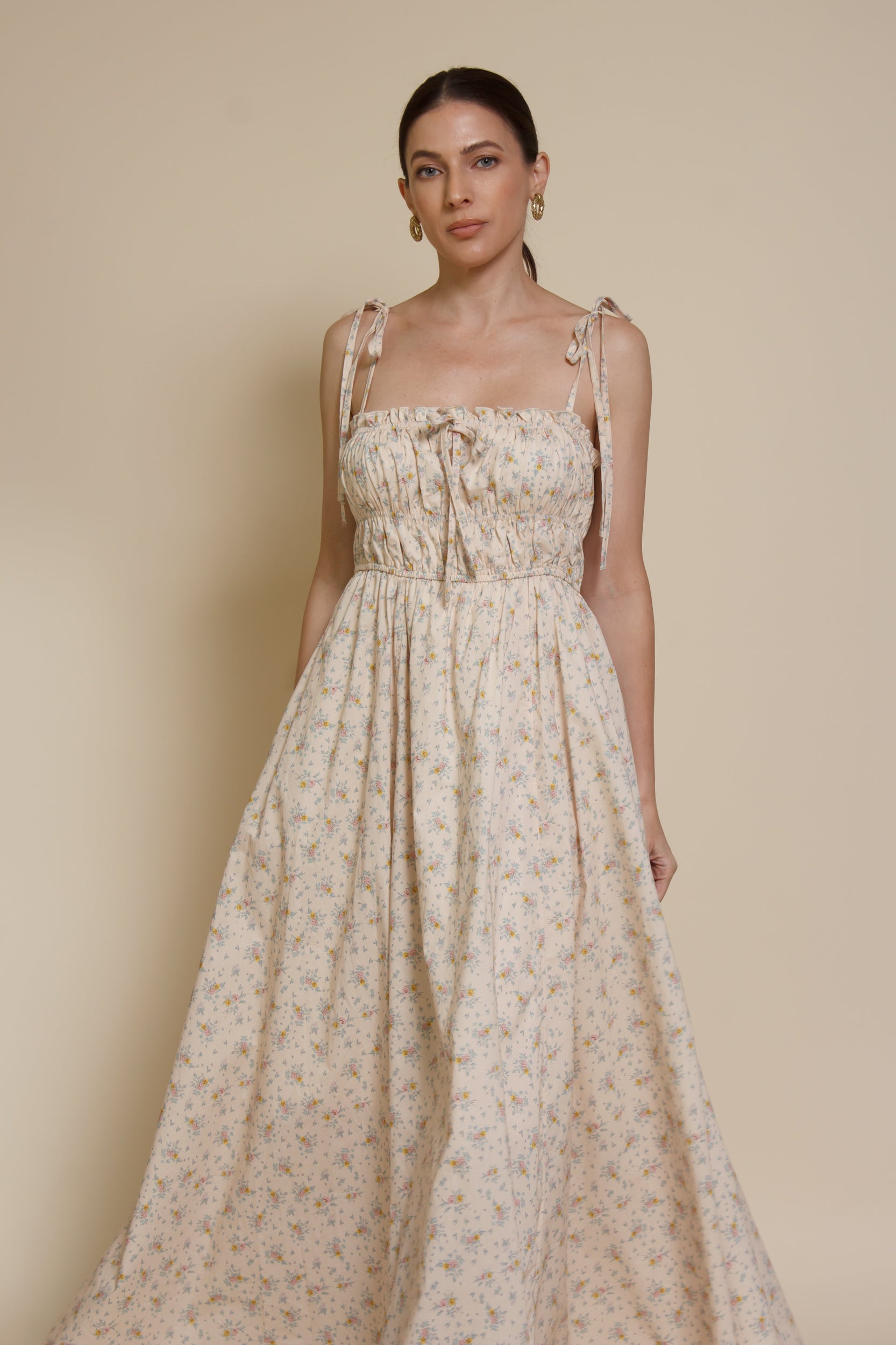 cream pink floral ribbon maxi dress Medium cream pink floral ribbon maxi dress Medium