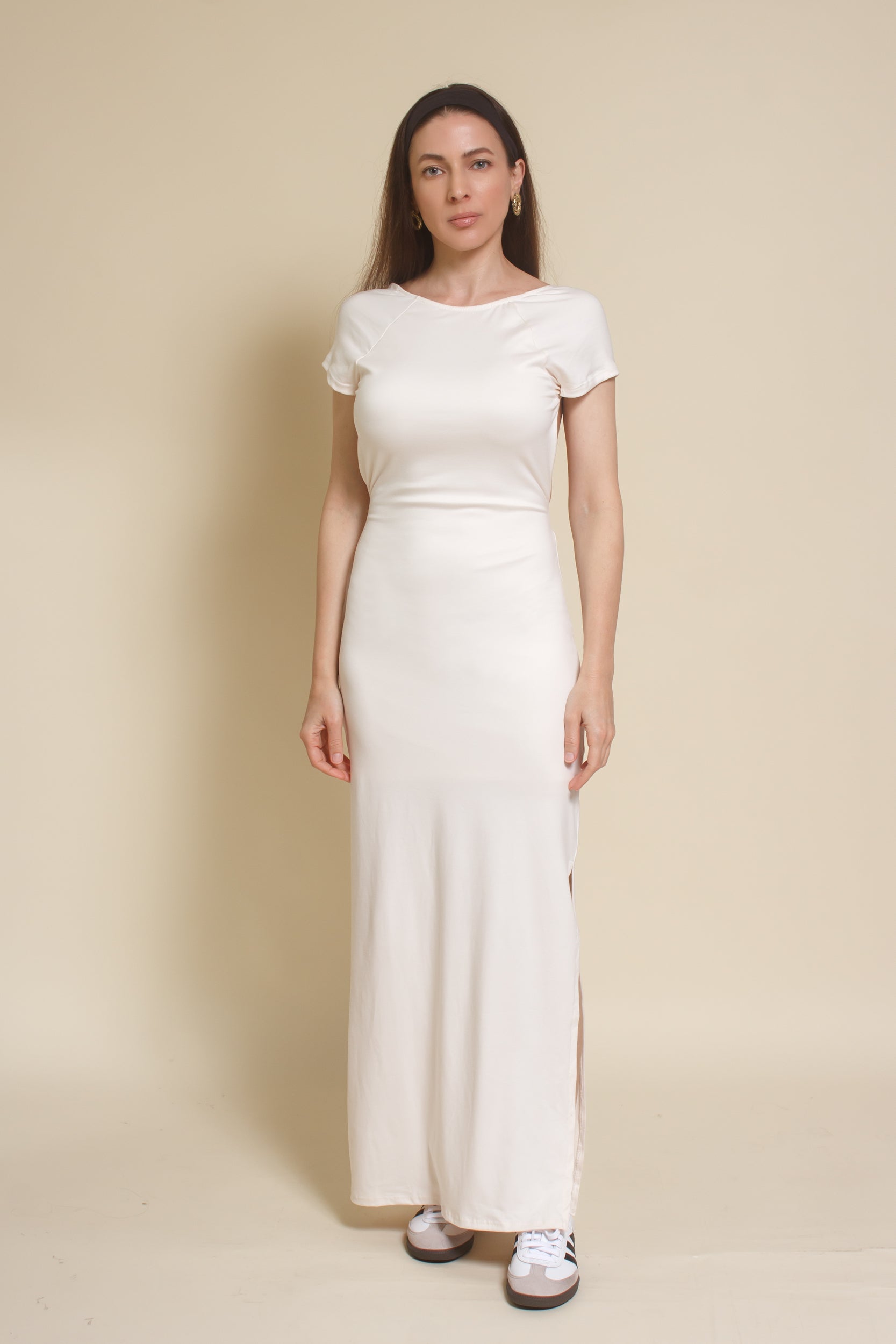 Le Lis backless short sleeve maxi dress, in Ivory.