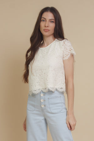 Mod Ref Joslyn lace top, in ivory.