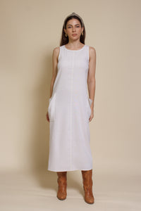 Mod Ref linen pocket dress, in ivory.