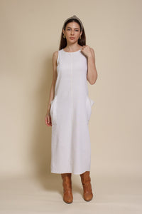 Mod Ref linen pocket dress, in ivory.