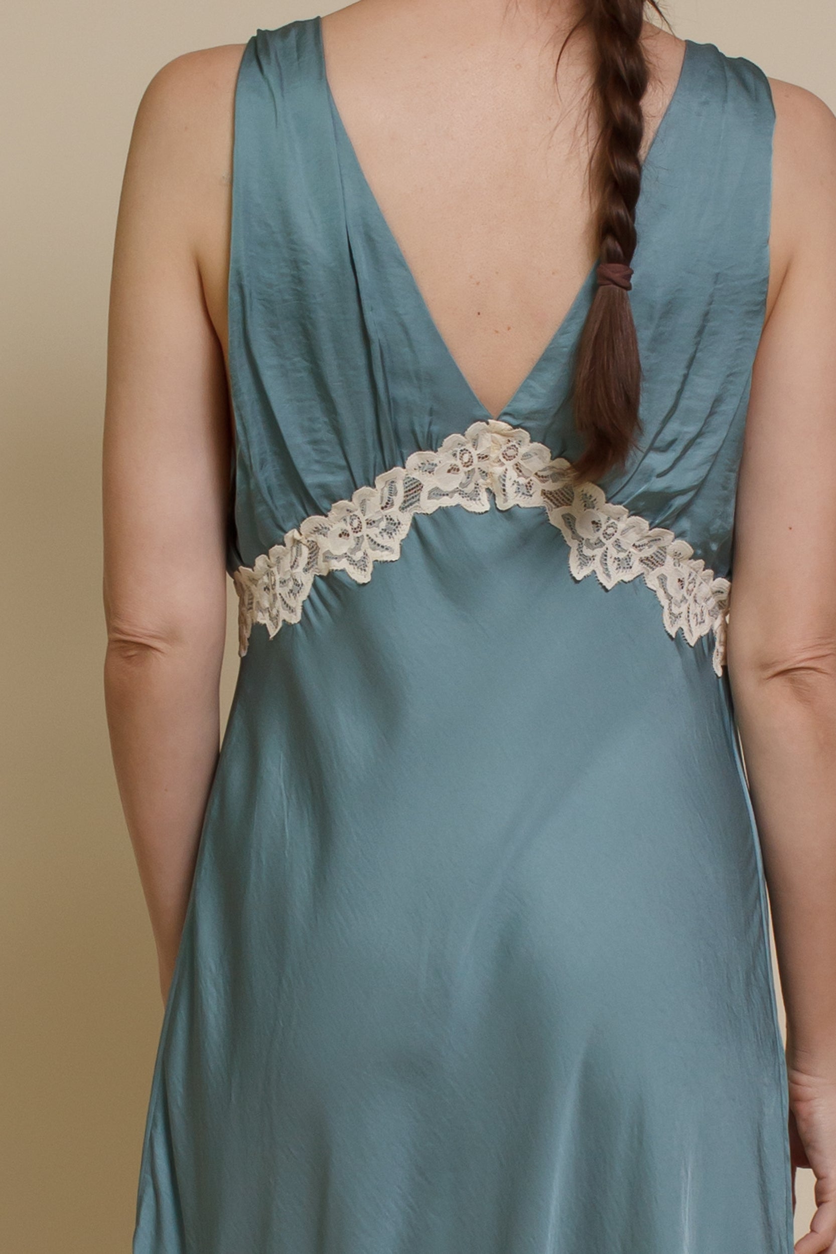 Olivaceous Vintage Inspired Satin Slip Dress light lilac / large Olivaceous Vintage Inspired Satin Slip Dress light lilac / large