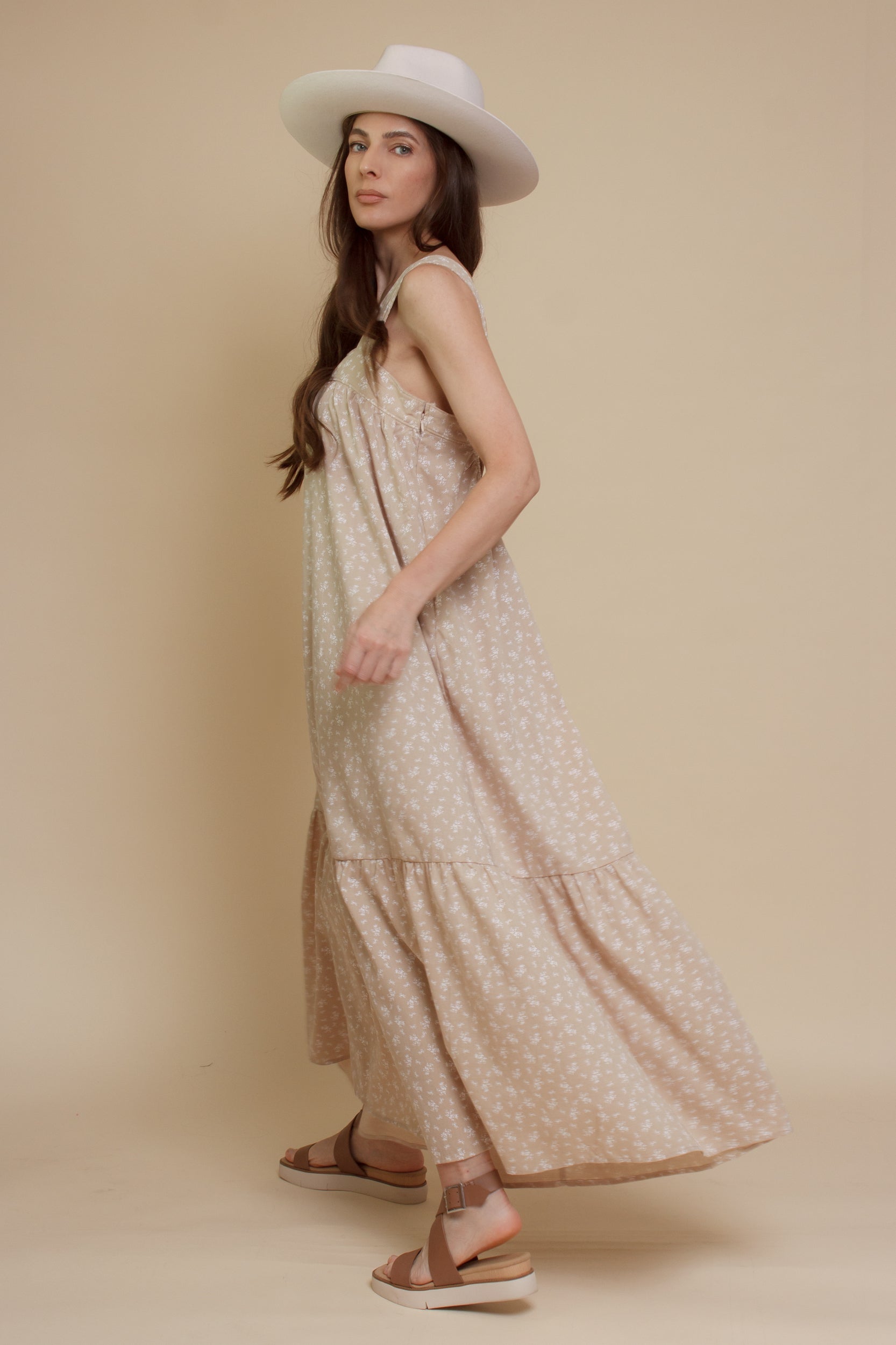 open back linen maxi dress Open back linen maxi dress Winona