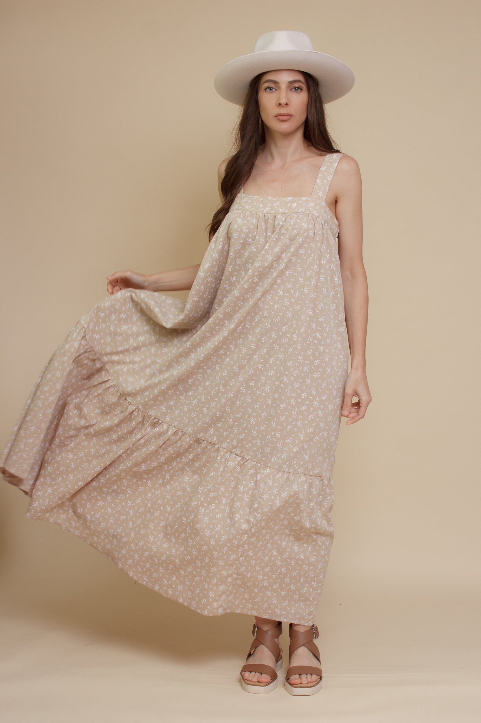 In Loom Backless Floral Maxi Dress – Franklin Sunset