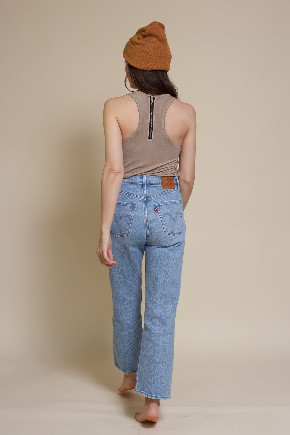 Pol exposed zipper tank top, in beige.