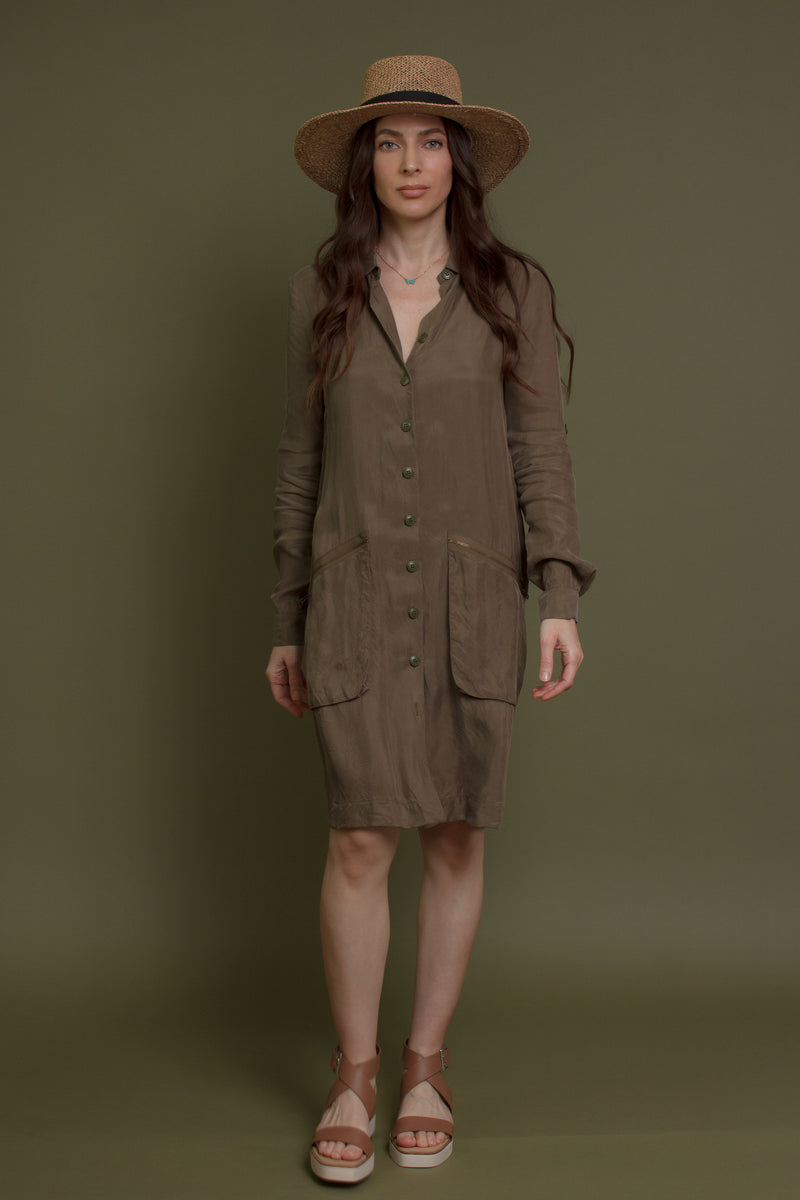 Shirt dress with zipper pockets, in olive.