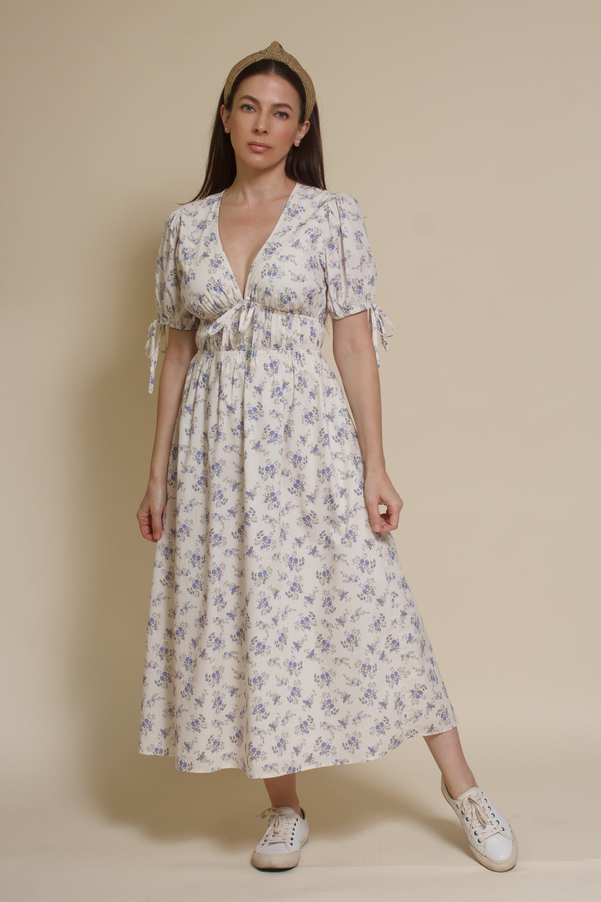 Storia short sleeve smocked midi dress, in blue floral.