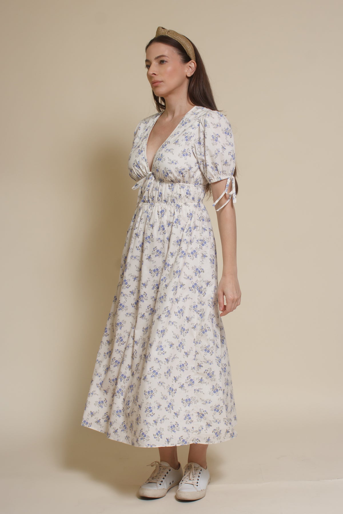 Storia short sleeve smocked midi dress, in blue floral.