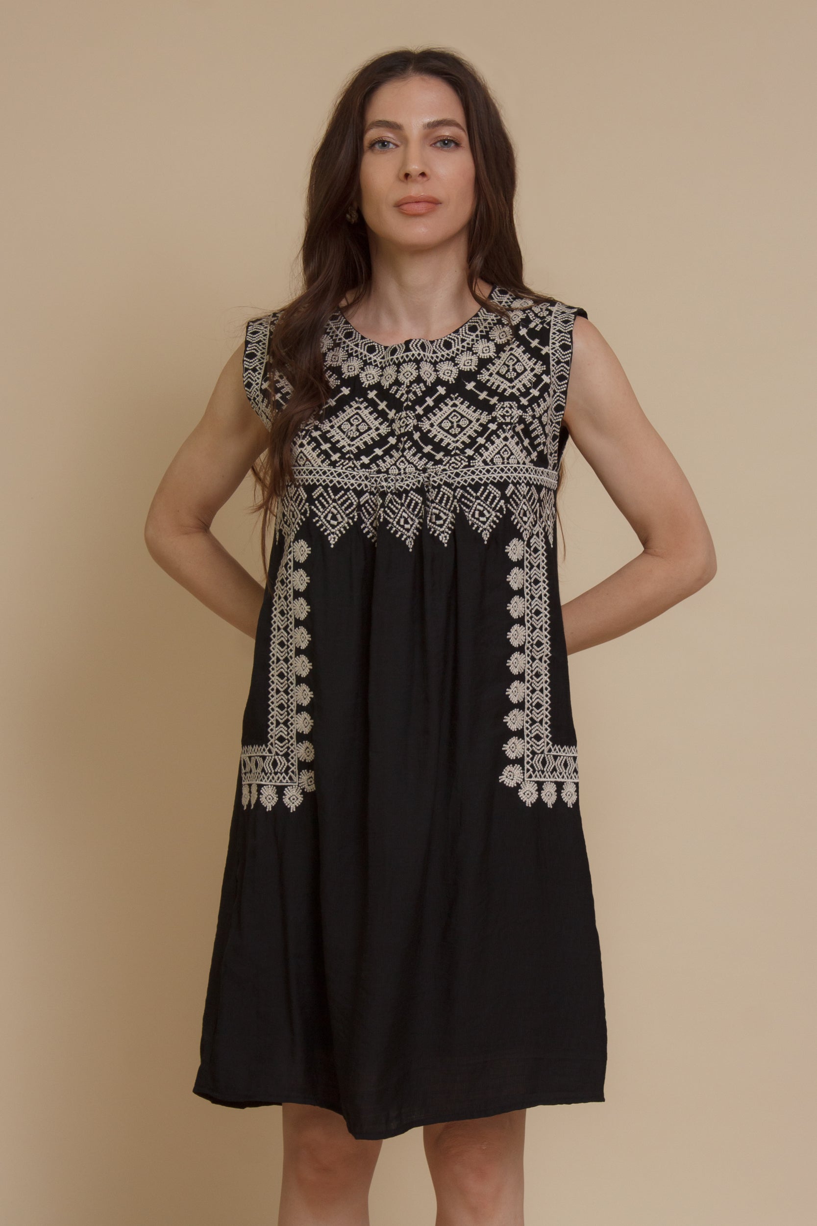 THML Moroccan Embroidered Dress x-small THML Moroccan Embroidered Dress x-small