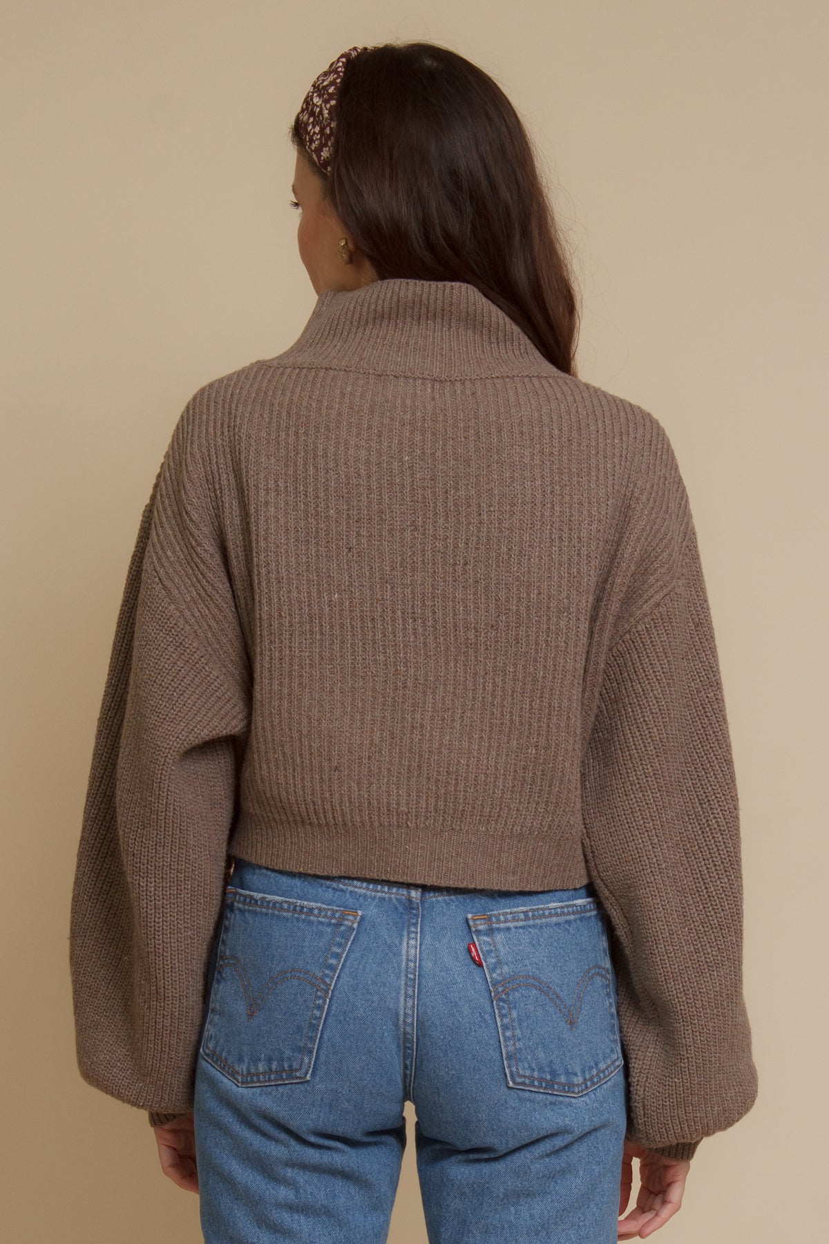 Cropped mock neck sweater with balloon sleeves, in taupe. Image 14