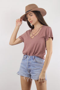 V-neck tee shirt with criss cross detail, in burl wood.