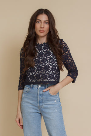 Cropped lace blouse, in navy.