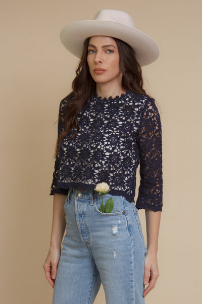 Cropped lace blouse, in navy.