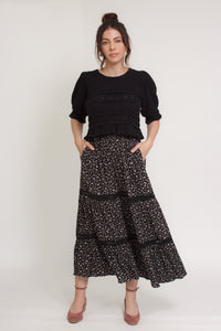 Ditsy floral print midi skirt with lace contrast detail, in black. Image 11