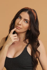 Embroidered headband, in Brown. Image 2