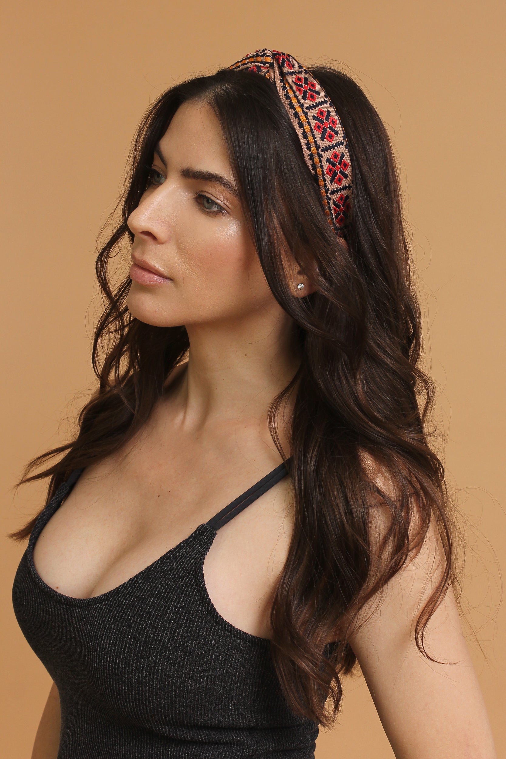 Embroidered headband, in Taupe. Image 3