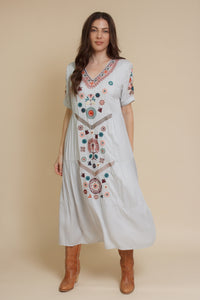 Embroidered midi dress, in silver.