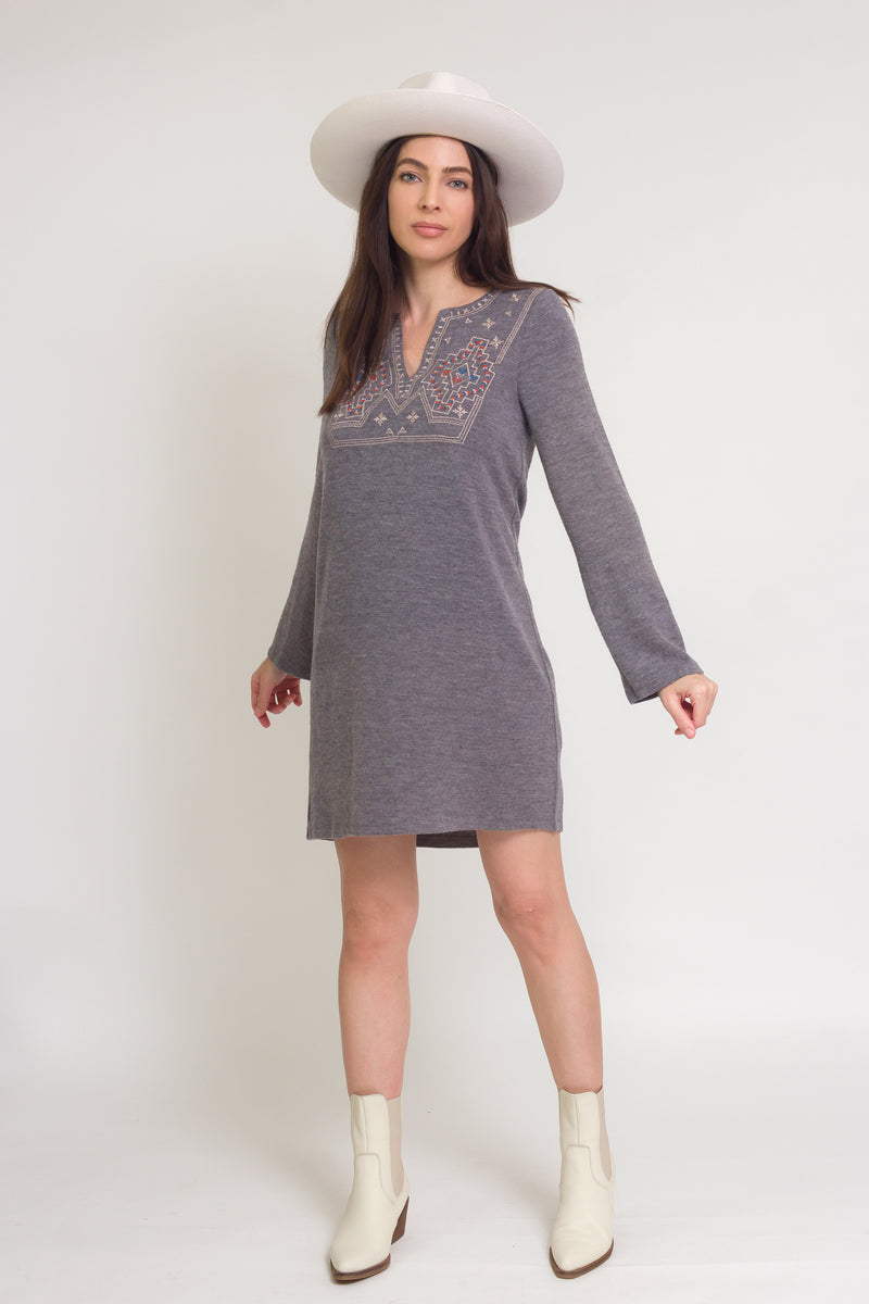 Embroidered sweater dress, in grey. Image 8