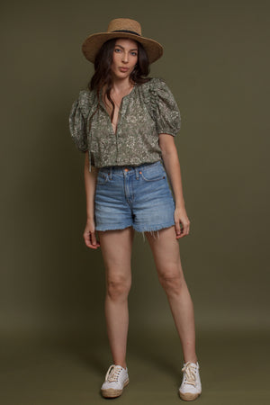 Floral print puff sleeve cotton blouse, in olive.