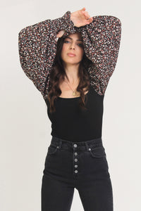 Puff sleeve floral bodysuit, in black. Image 12