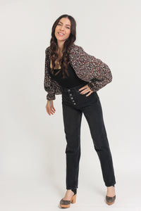 Puff sleeve floral bodysuit, in black. Image 3