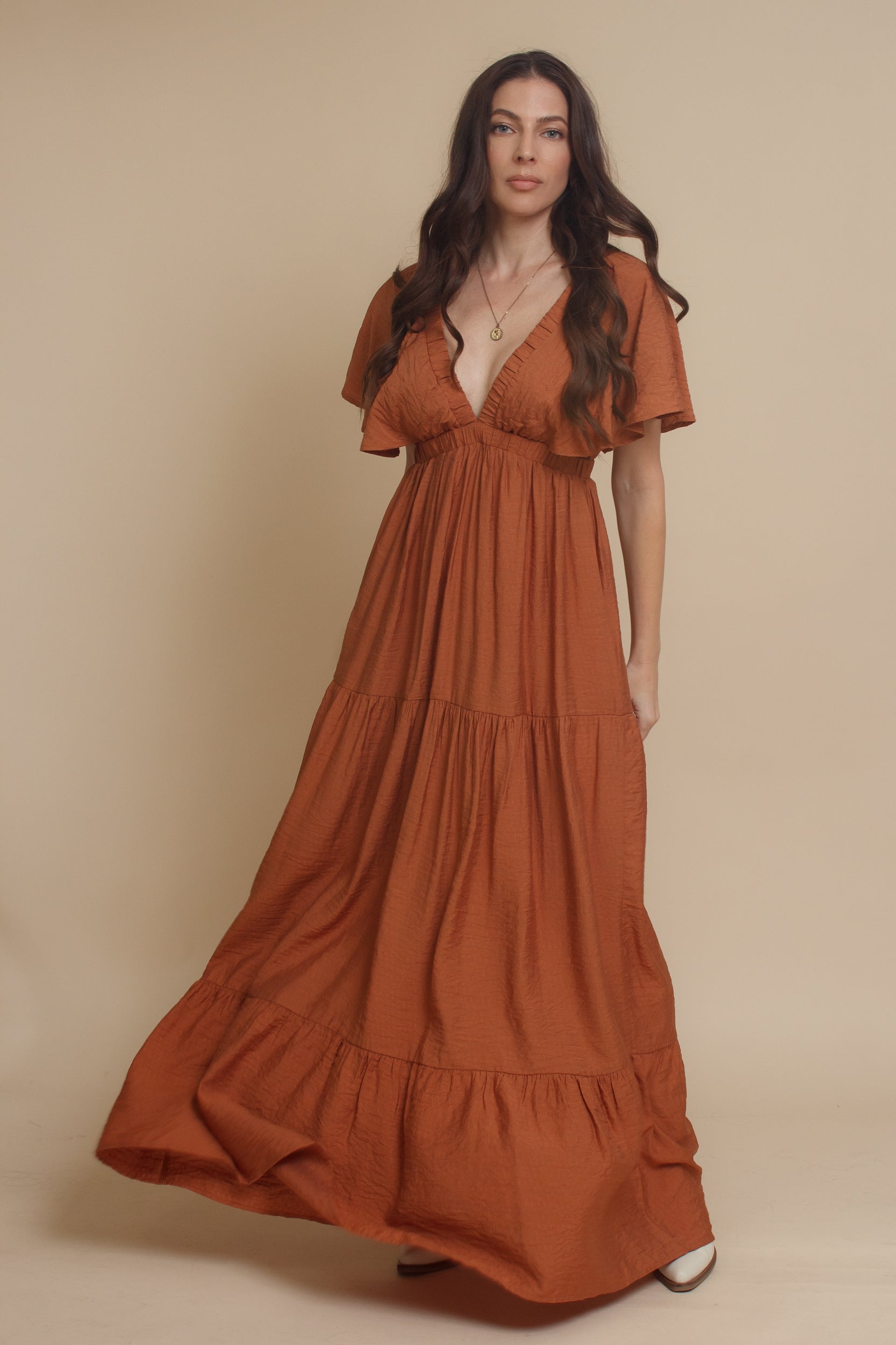 Wishlist Flutter Sleeve Tiered Maxi Dress – Franklin Sunset