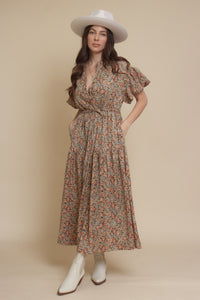Puff sleeve floral midi dress, in green. Image 18