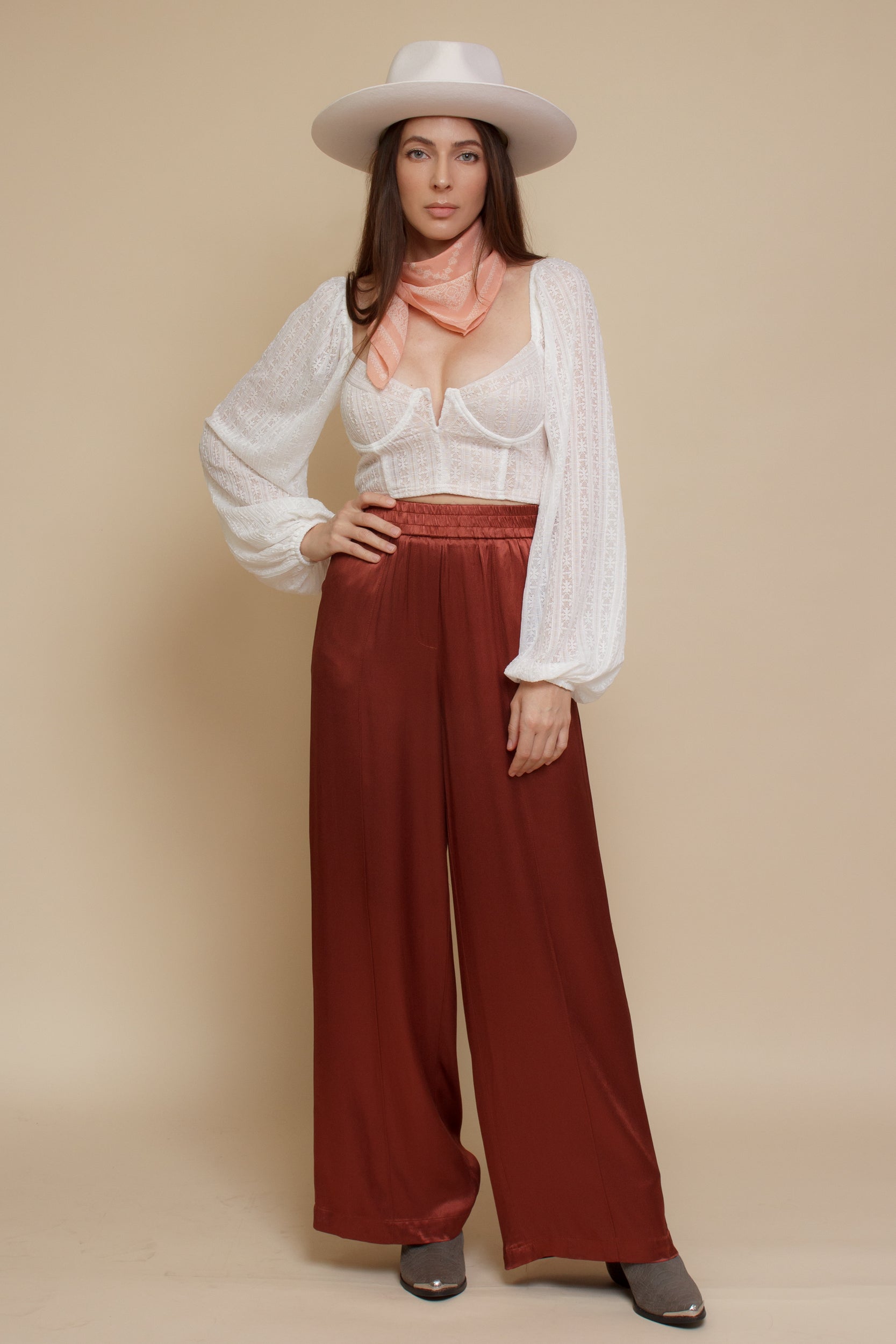 Satin wide leg pant, in marron glace. Image 13