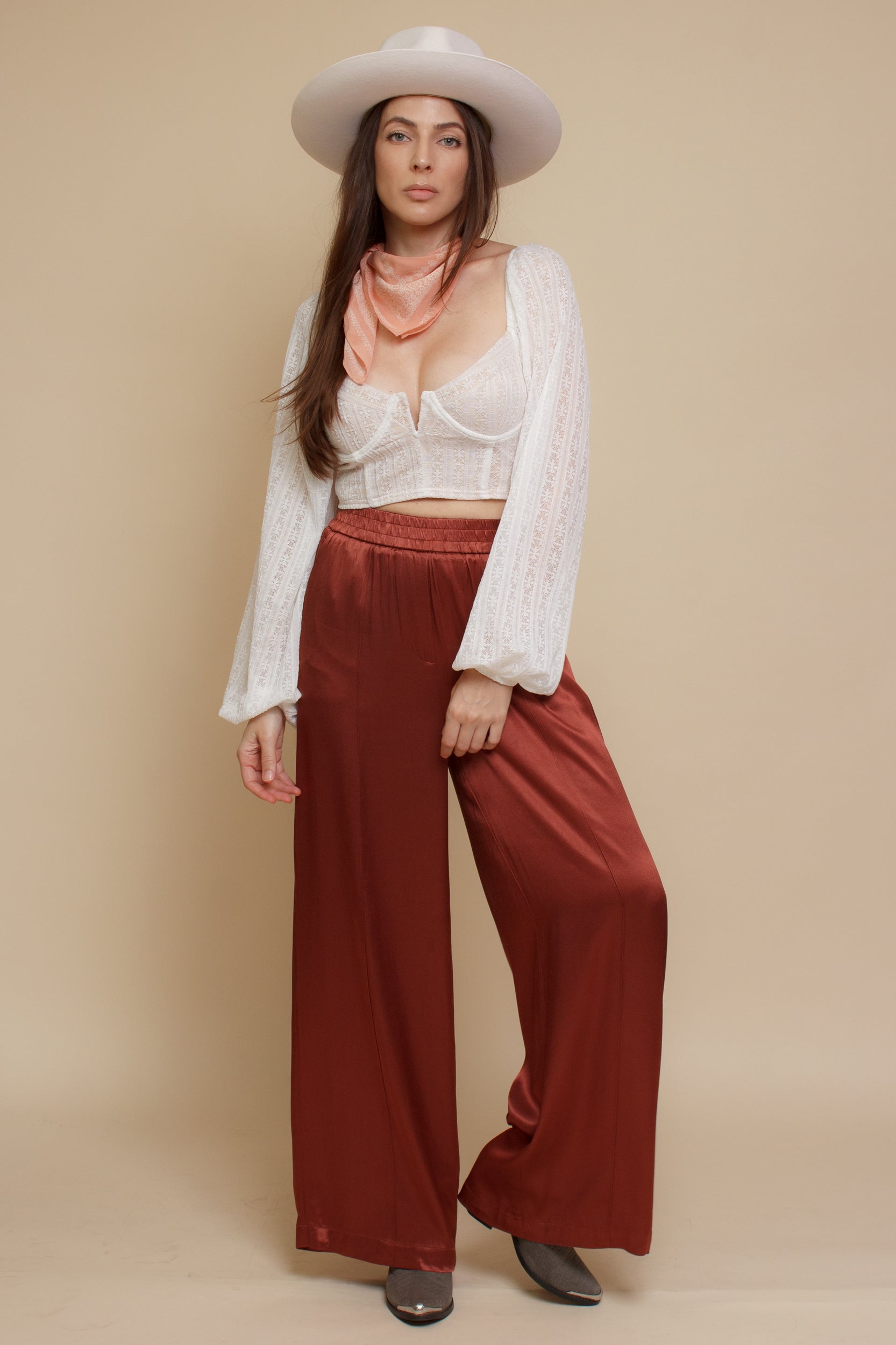 Satin wide leg pant, in marron glace. Image 6