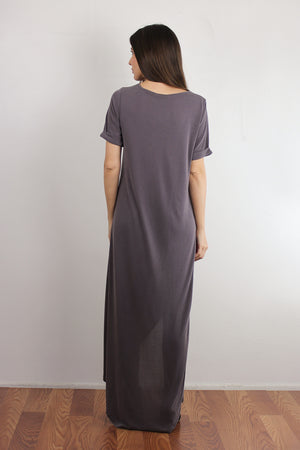 Tee shirt maxi dress with side slit and ruching, in dusty plum. Image 2
